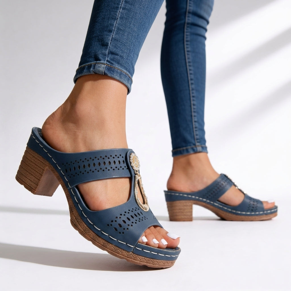 Anna Rae | Block Heel Sandals