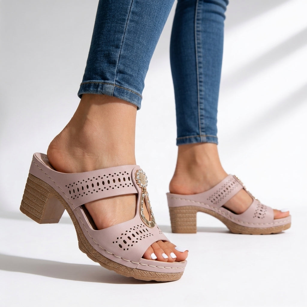Anna Rae | Block Heel Sandals