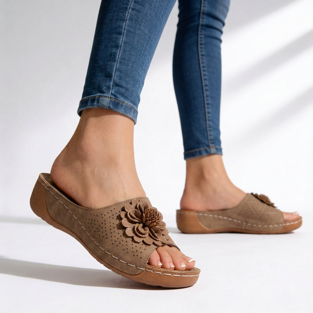 Anna Rae | Floral Orthopedic Sandals