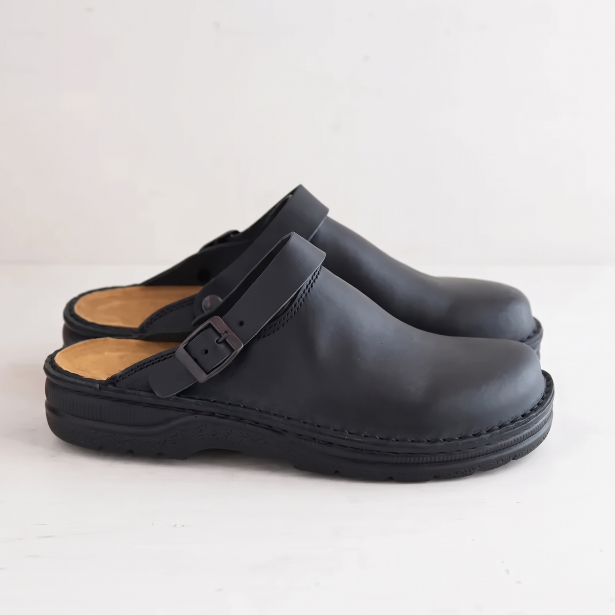 Barton™ | Easy-Step Comfort Sandals