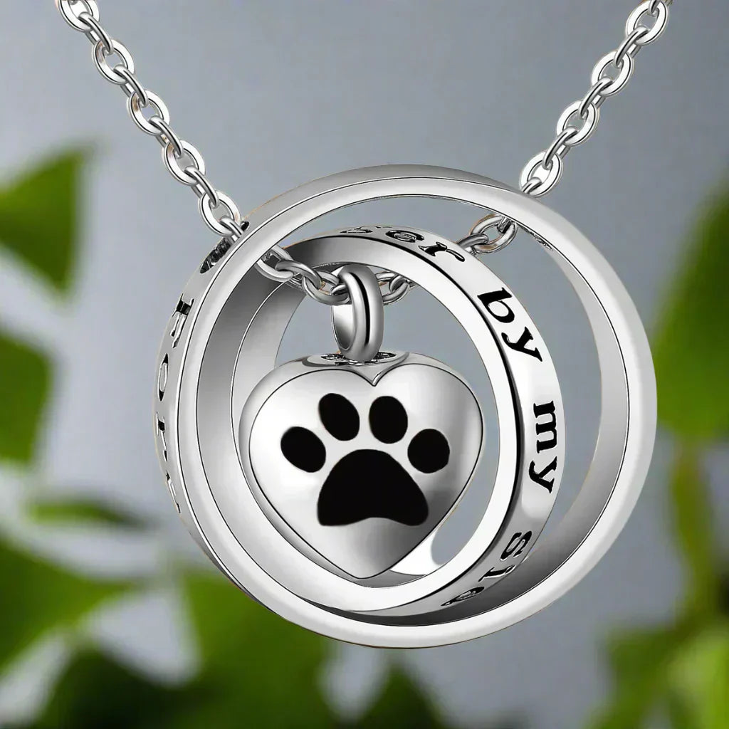 Aveline™ | Paw-Shaped Memory Necklace