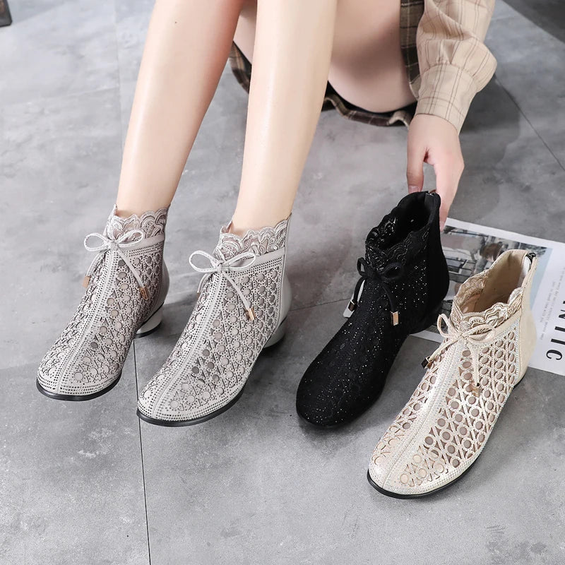 Valencia | Lace Boots