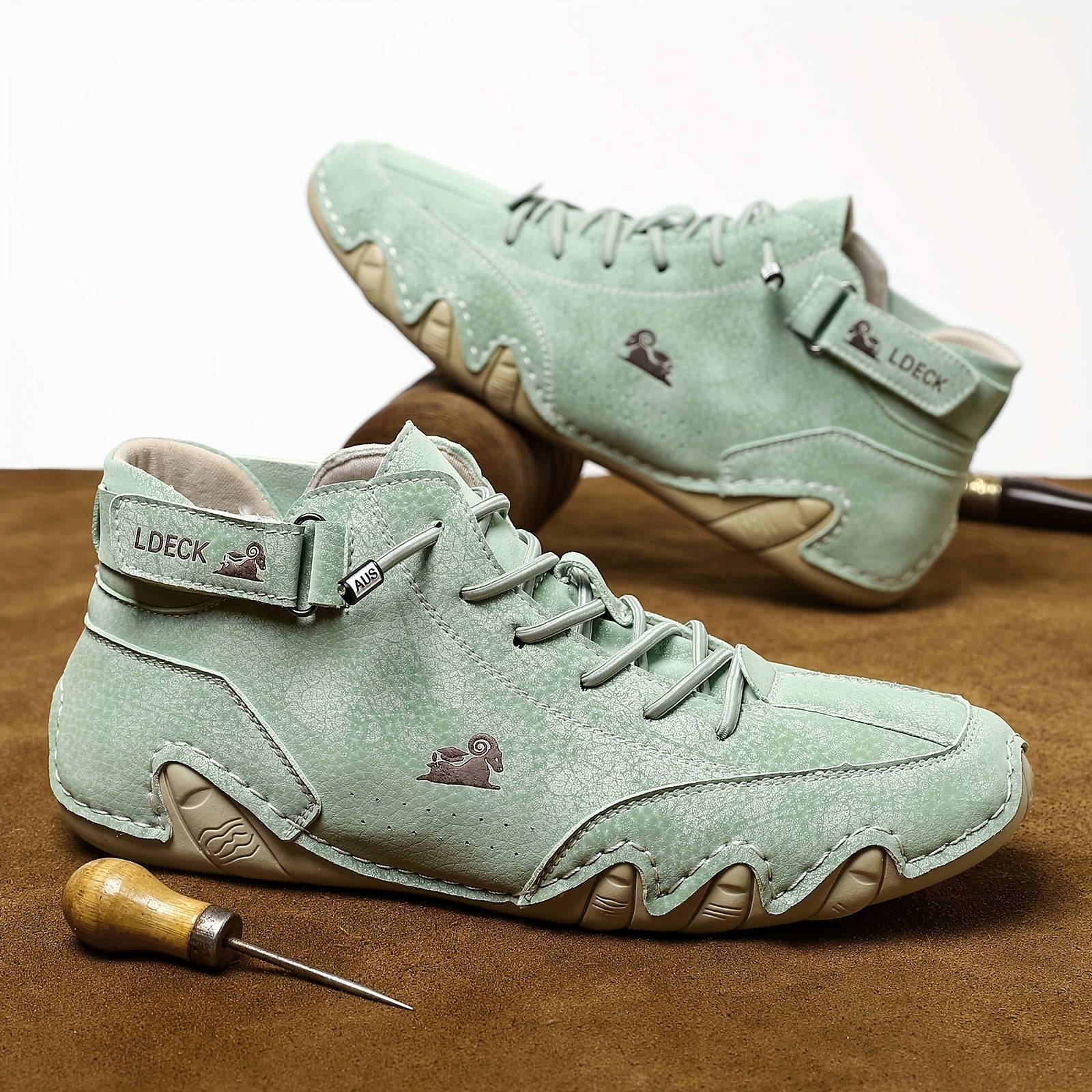 Safiya | Lightweight Hiking Shoes