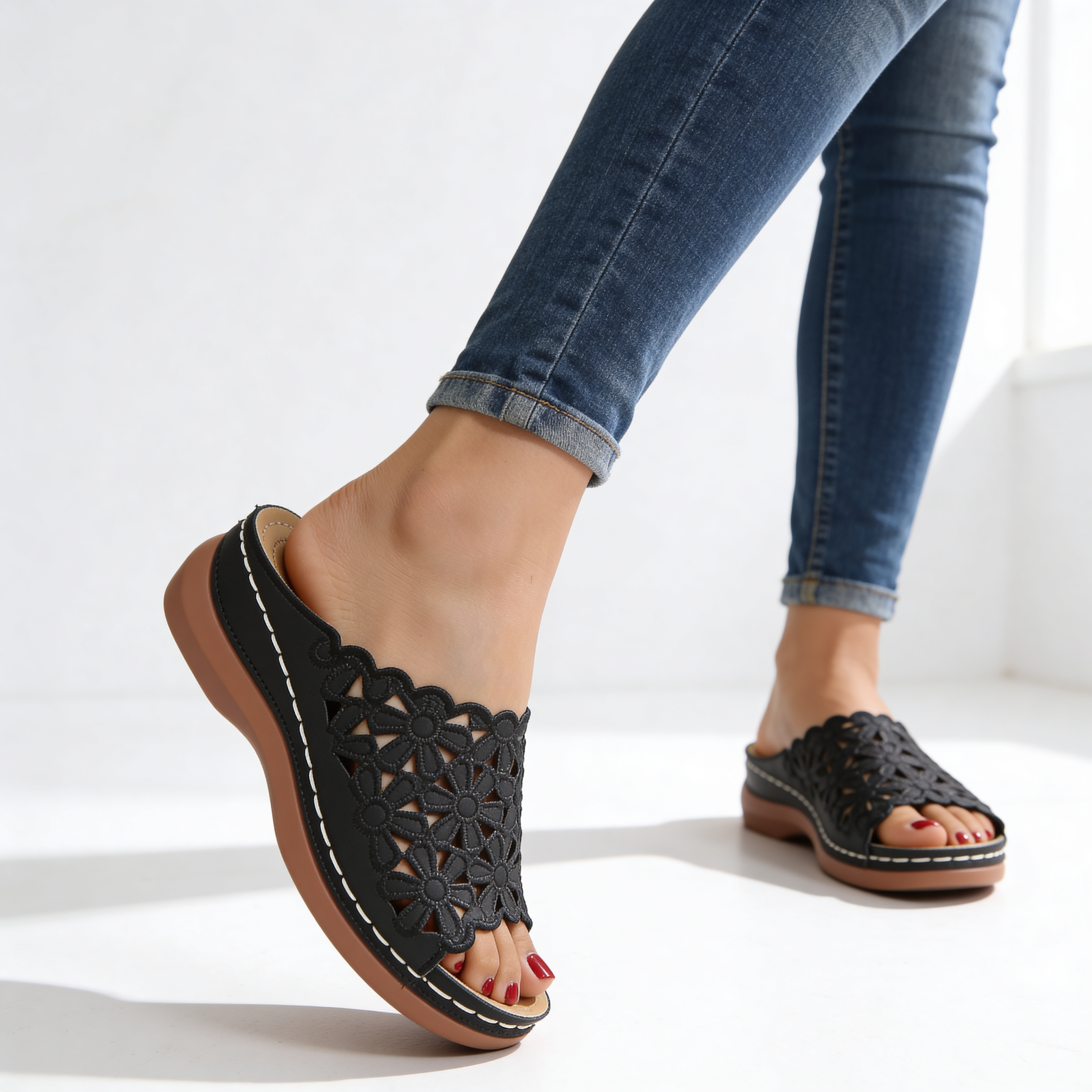 Lila Rae | Floral Orthopedic Sandals
