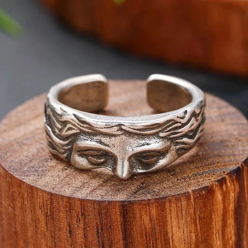 Aphrodite’s Relic Ring