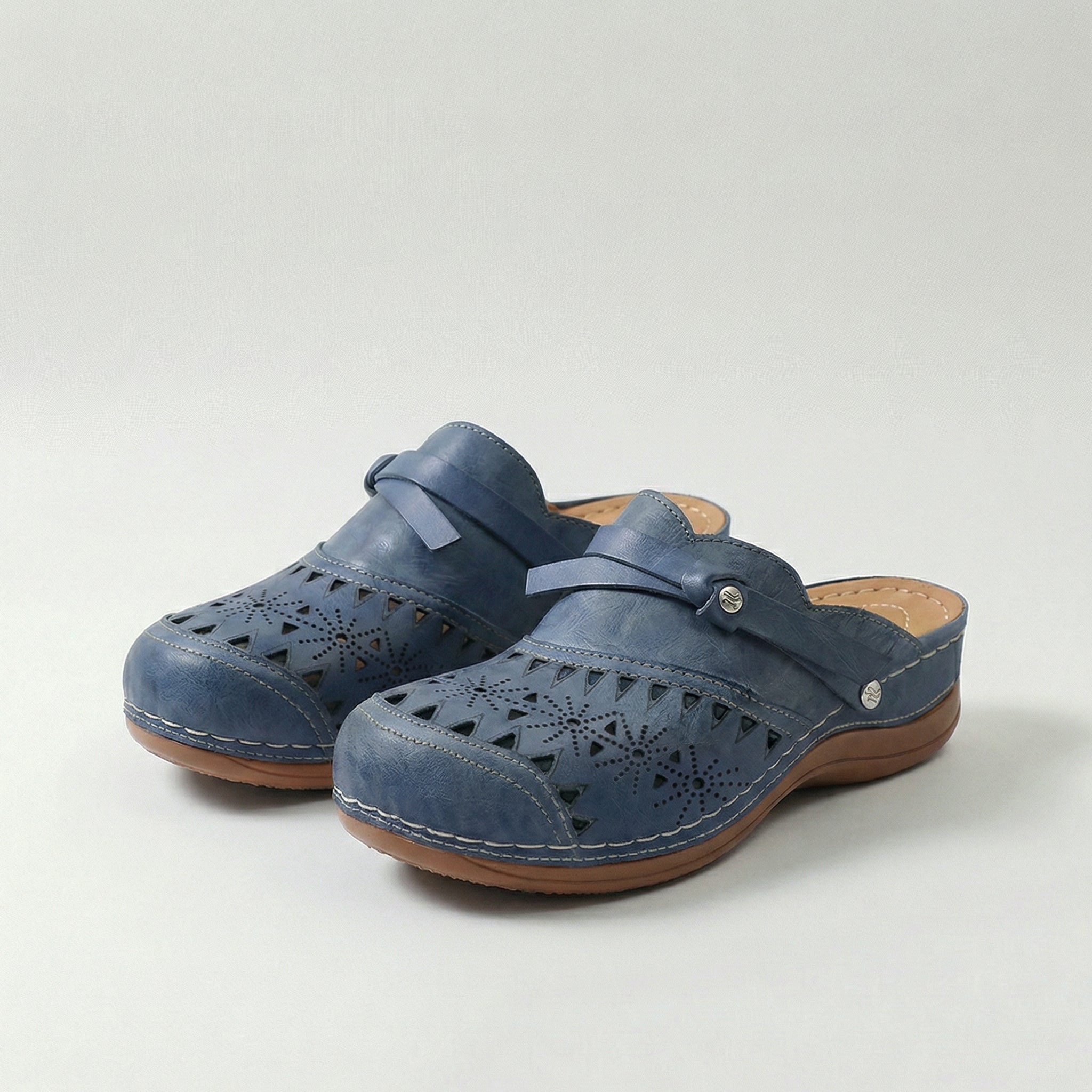 Lyla | Everyday Clogs