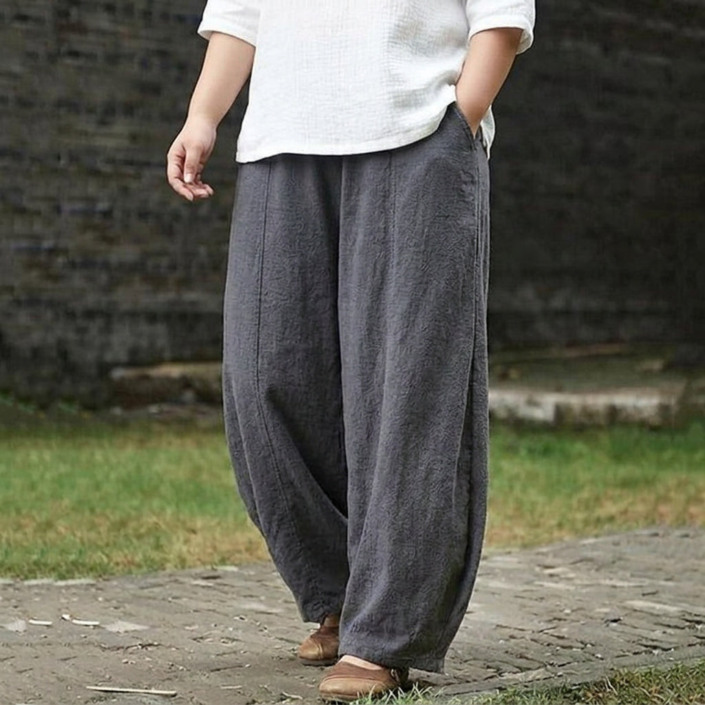 Maggie's Comfort Lantern Pants: Uncomplicated elegance