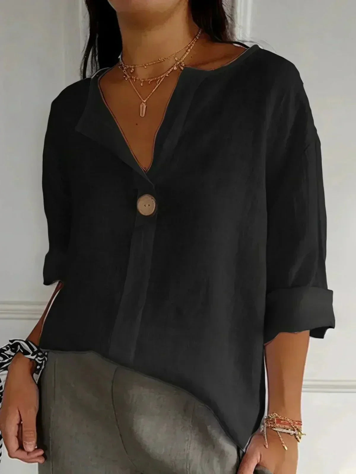 Zamma™ | Relaxed Linen V-Neck Top
