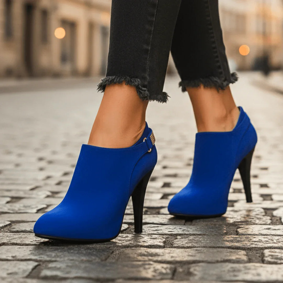 Aurora Bell | Velvet Boots