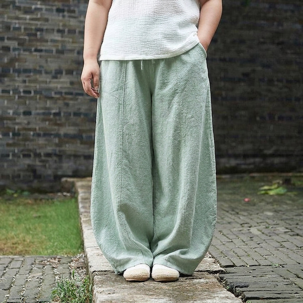 Maggie's Comfort Lantern Pants: Uncomplicated elegance