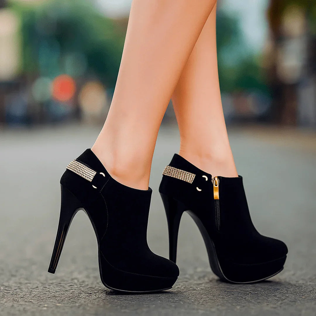 Aurora Bell | Velvet Boots