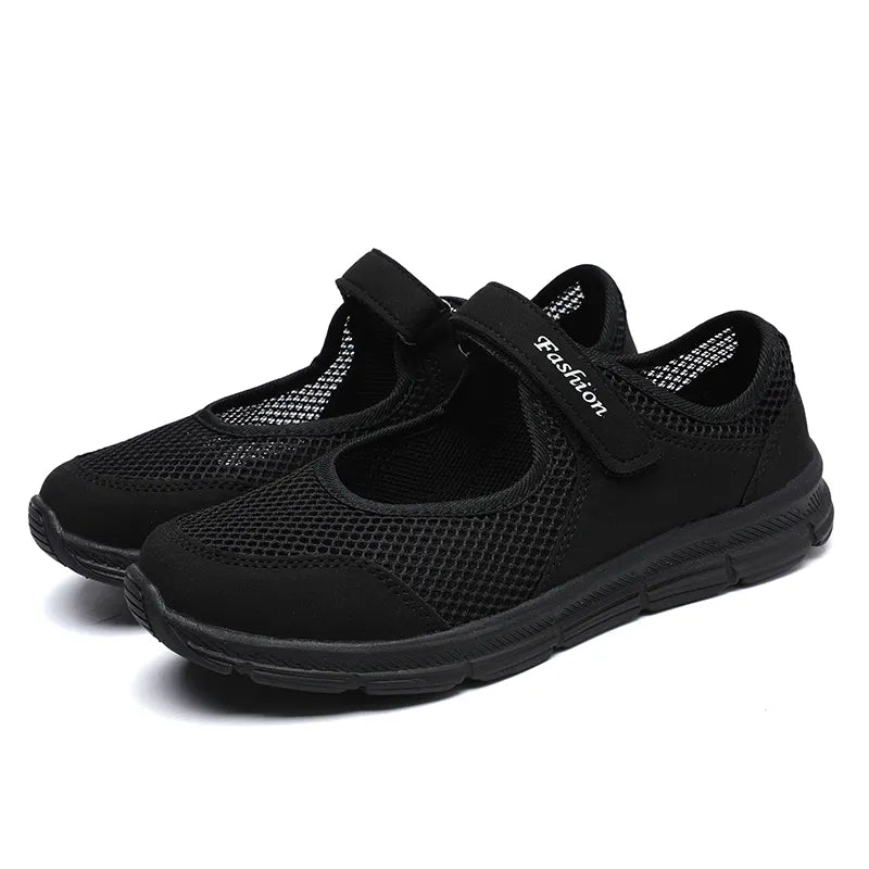 Quinn | Breathable Walking Shoes