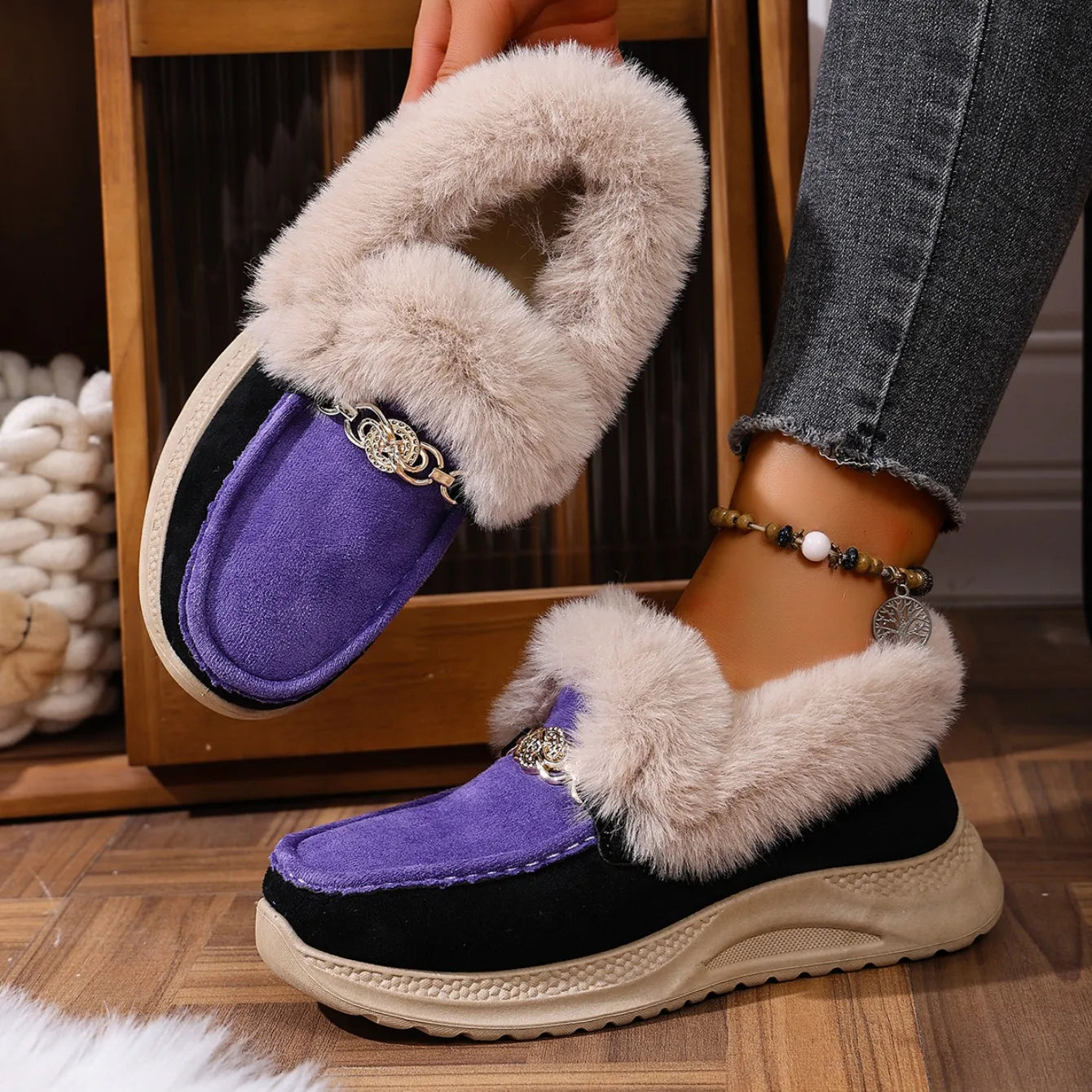 Valeria | Lodge Fur Loafers