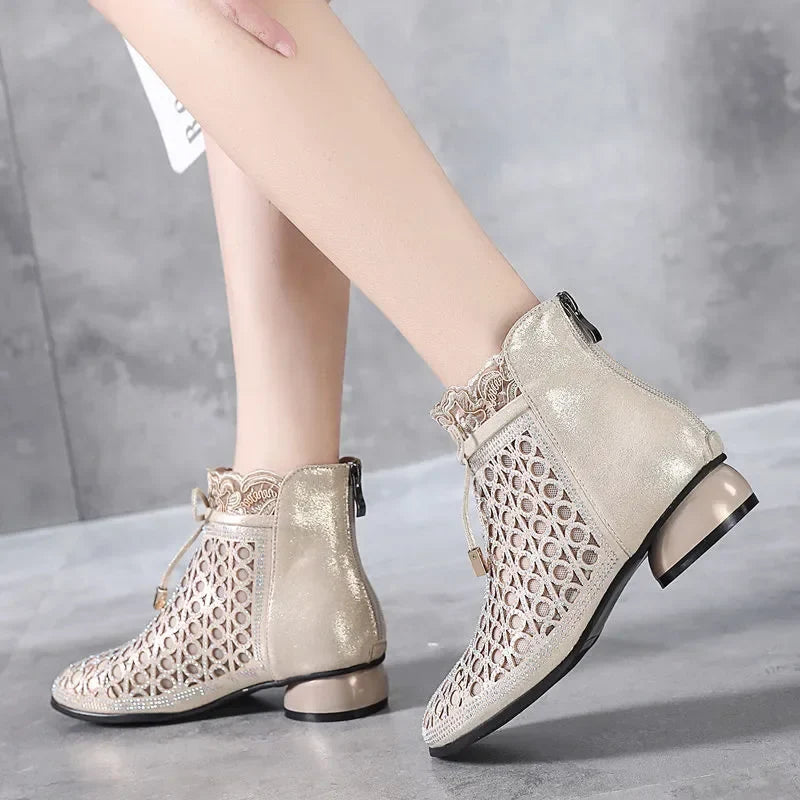 Valencia | Lace Boots