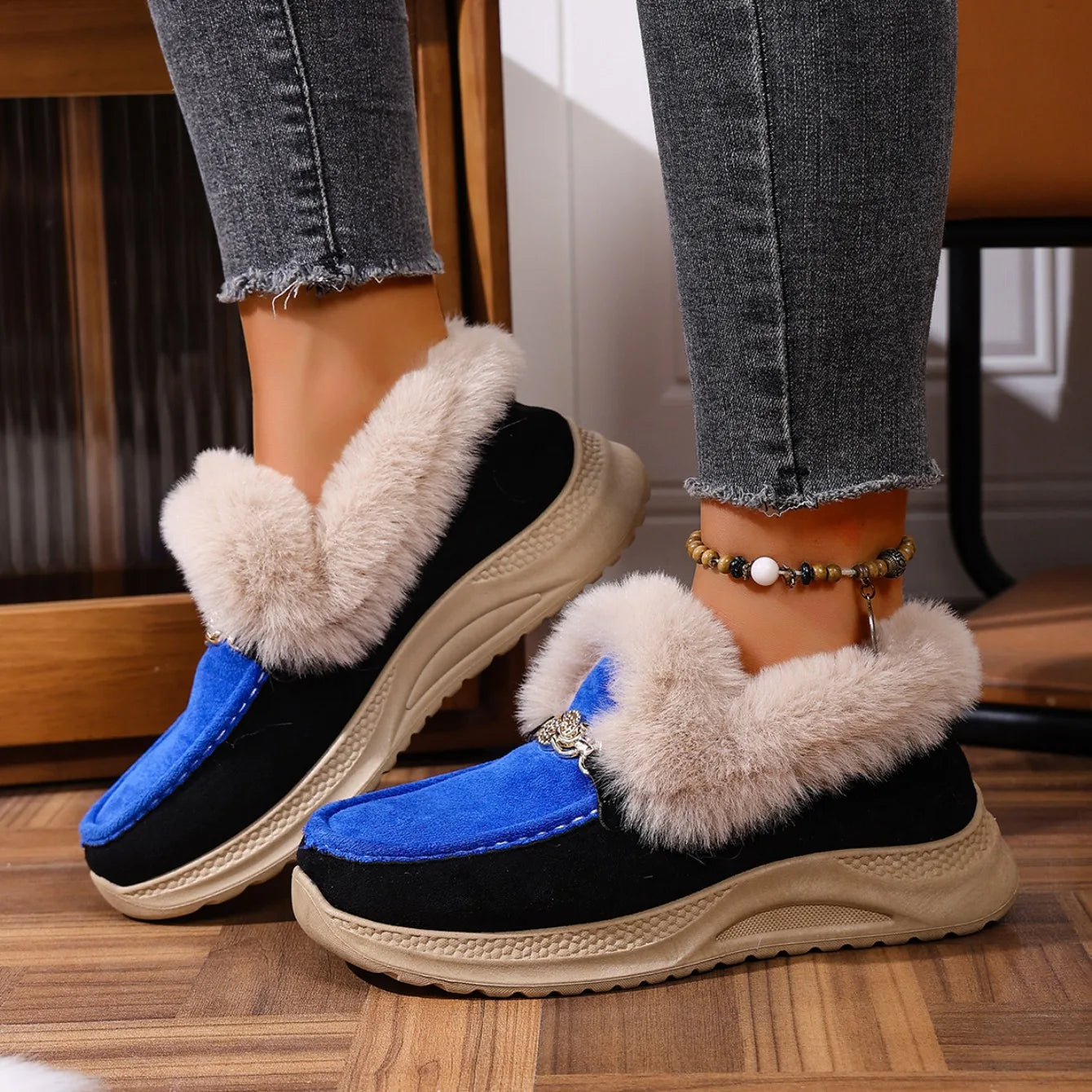 Valeria | Lodge Fur Loafers