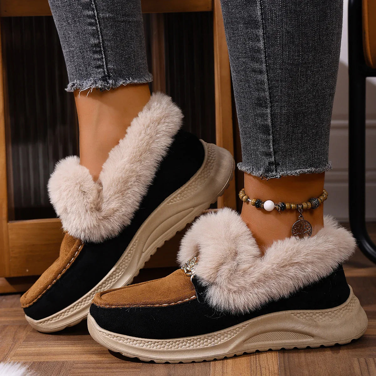 Valeria | Lodge Fur Loafers