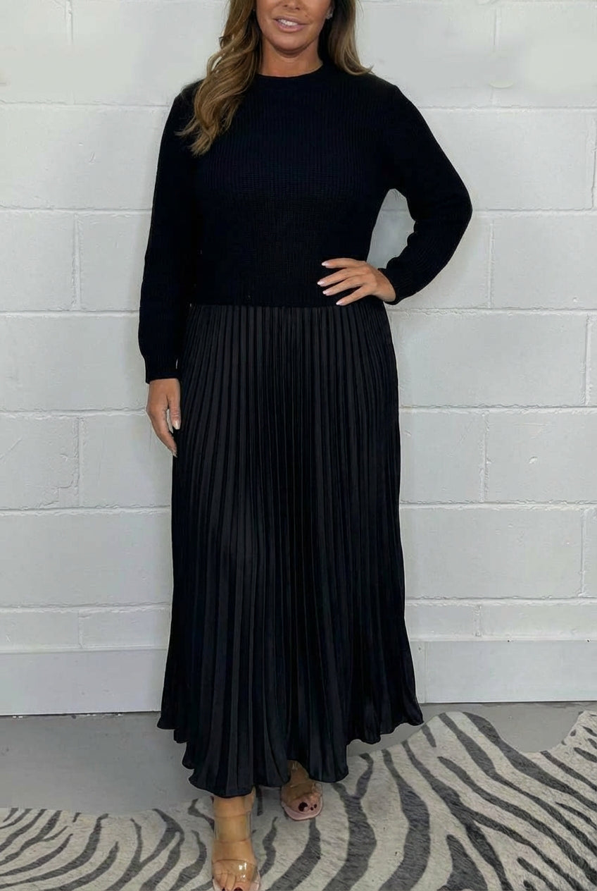 Claudia - Maxi dress with sweater and pleated skirt