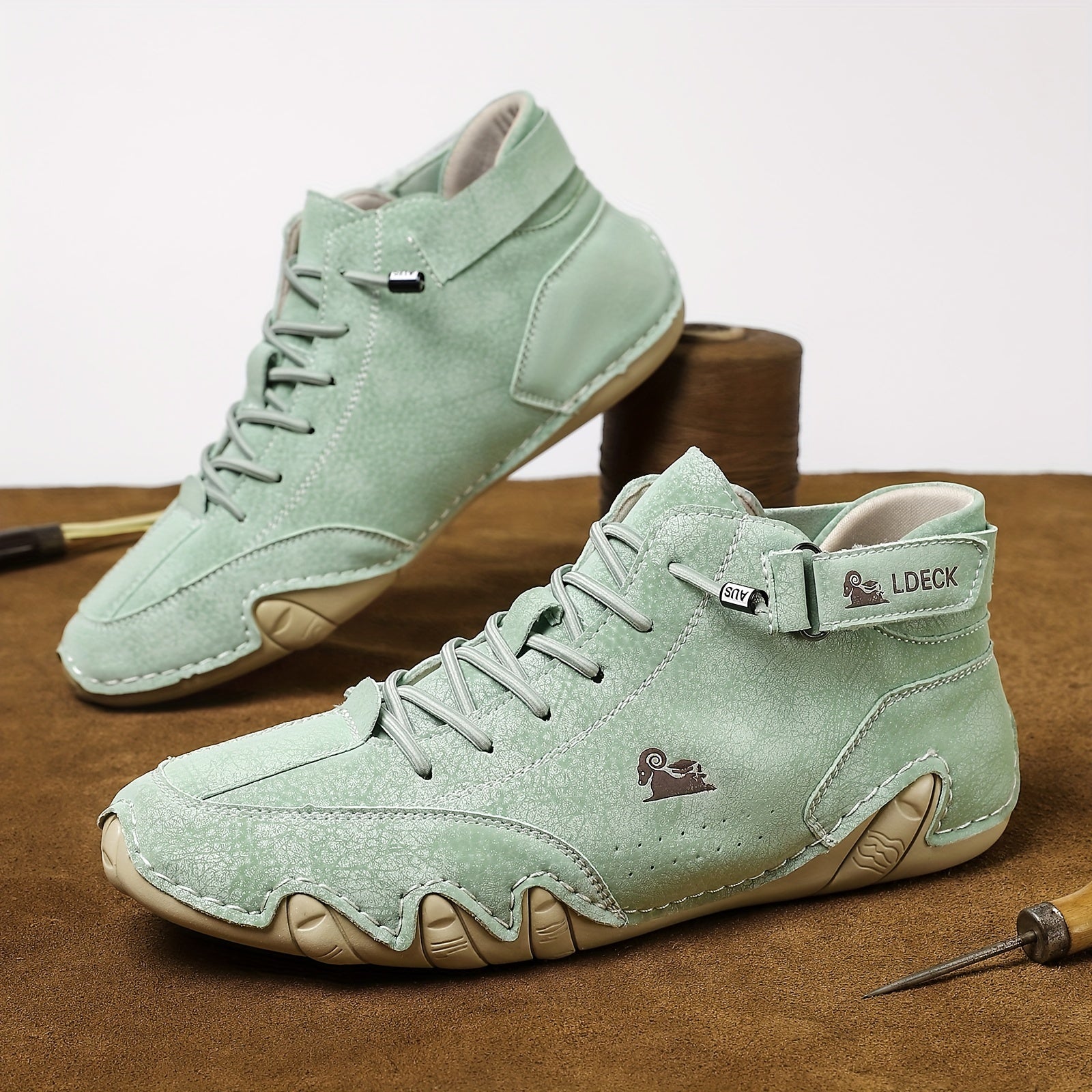 Safiya | Lightweight Hiking Shoes