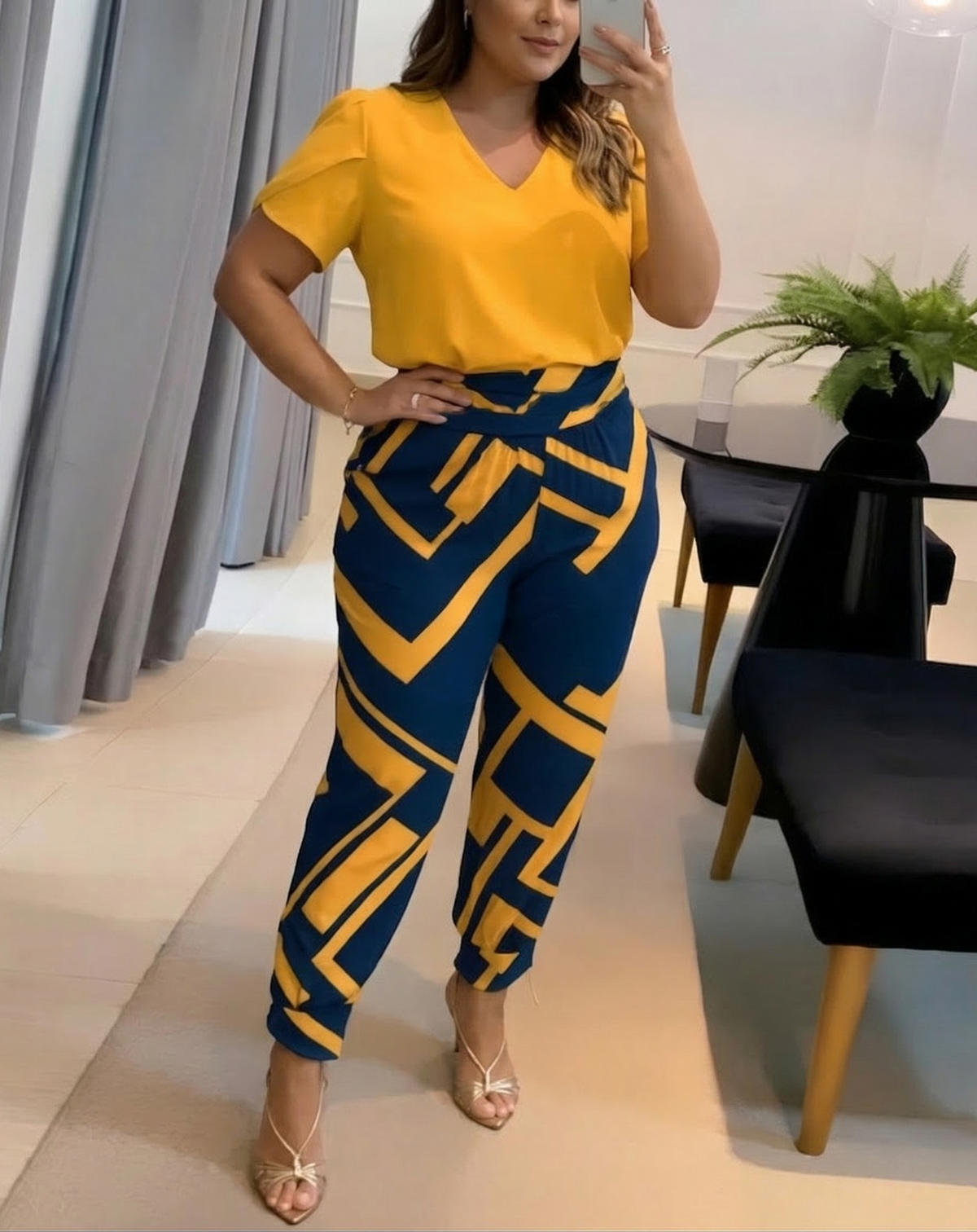 Daphne - Stylish Trendy Set